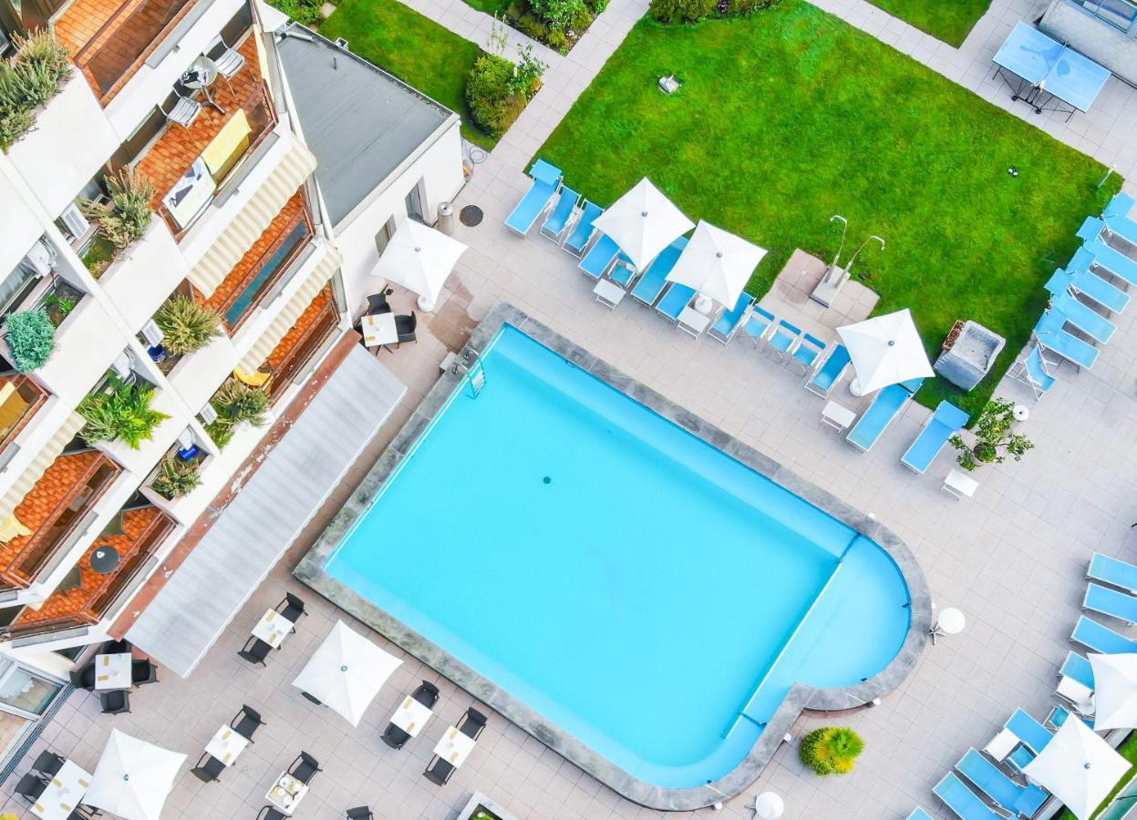 Hotel Delfino 3*