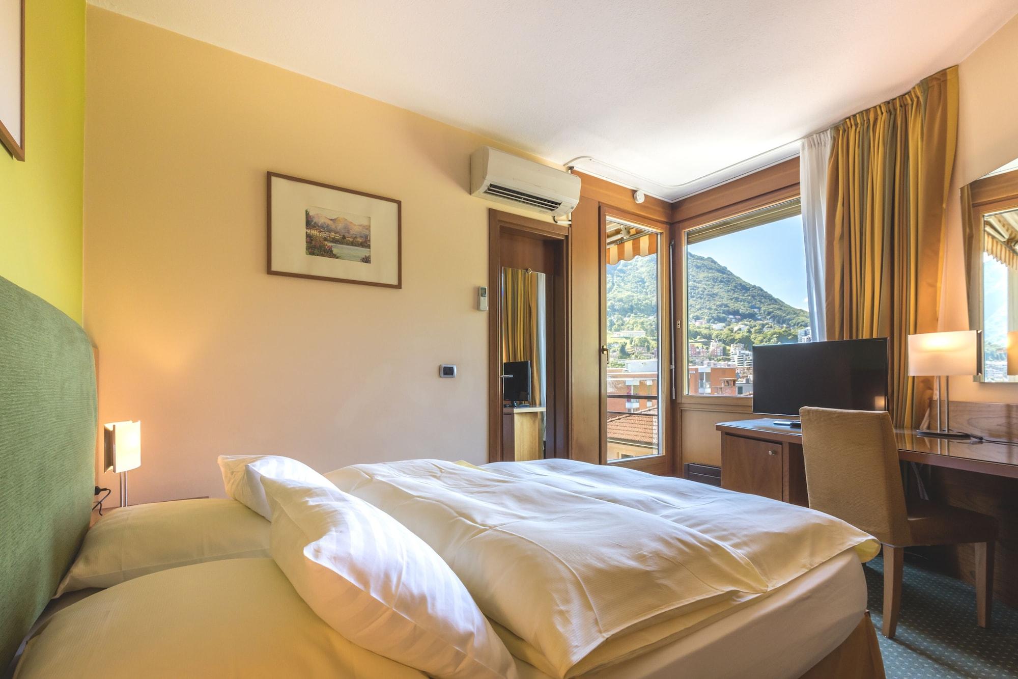 Delfino Hotel