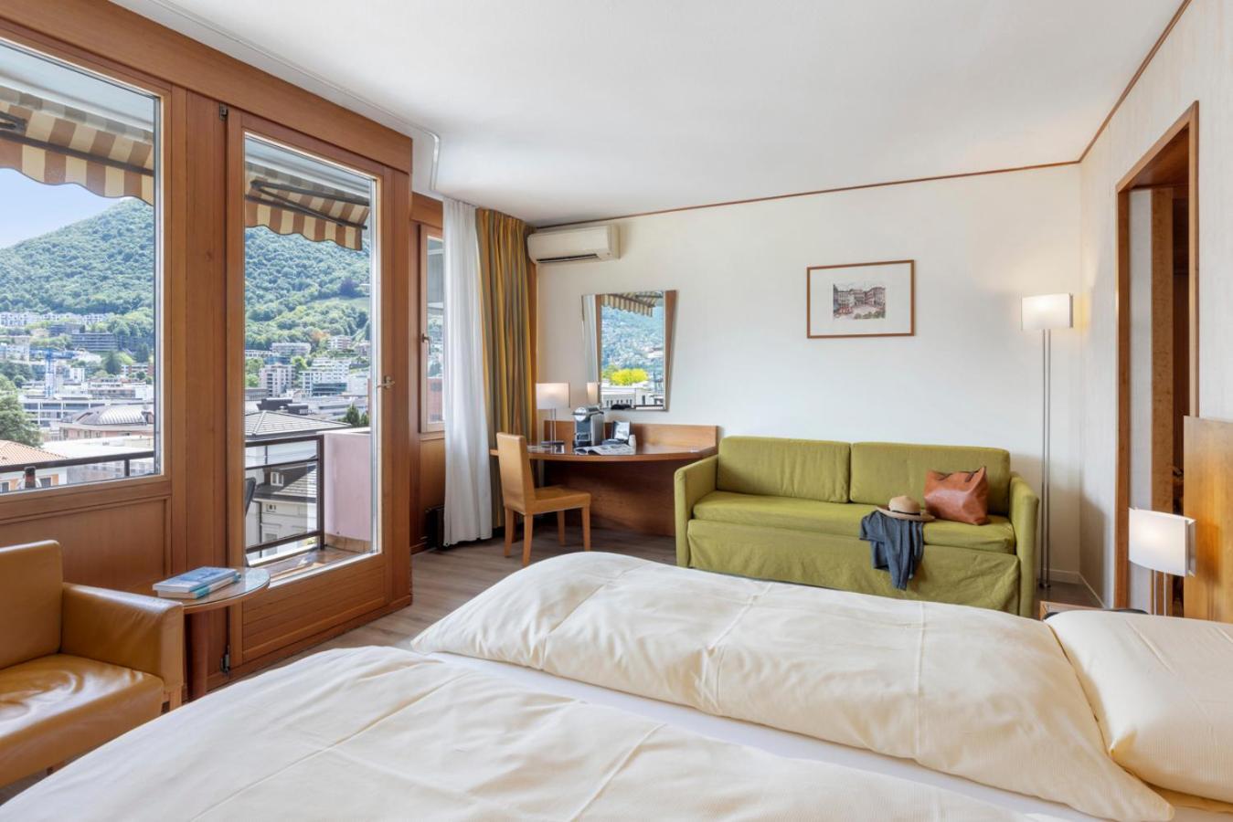 Delfino Hotel 3*